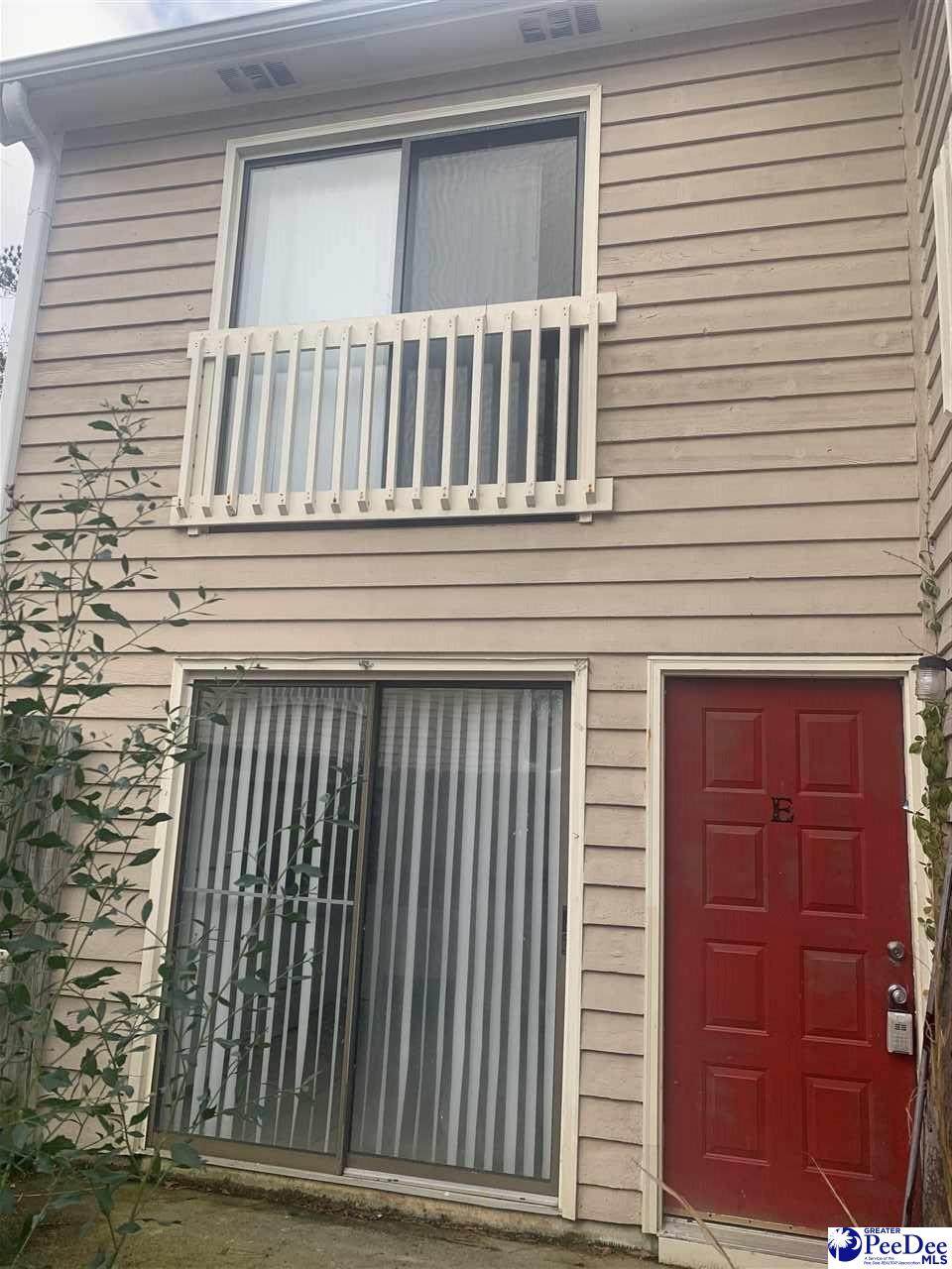 2220 Woodridge Unit E - Photo 1