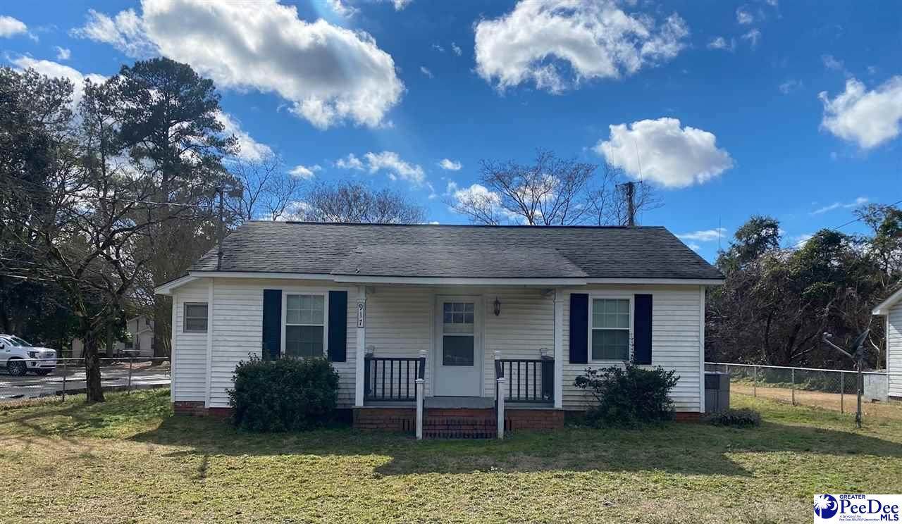 917 Santiago Dr. - Photo 1