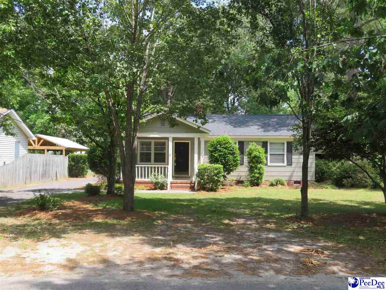 824 Indian Drive - Photo 1