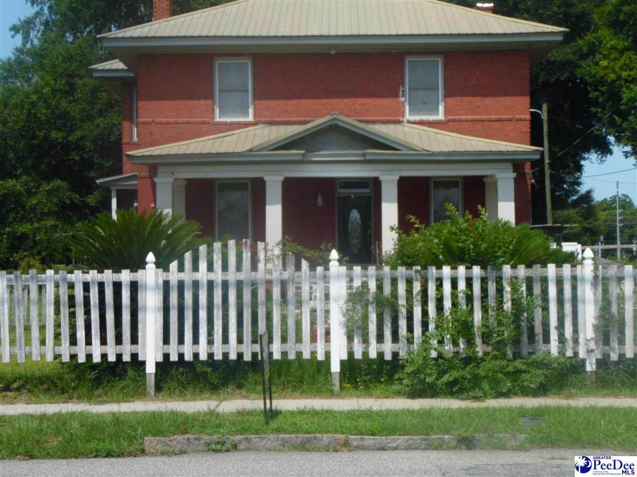 607 S. Dargan - Photo 1