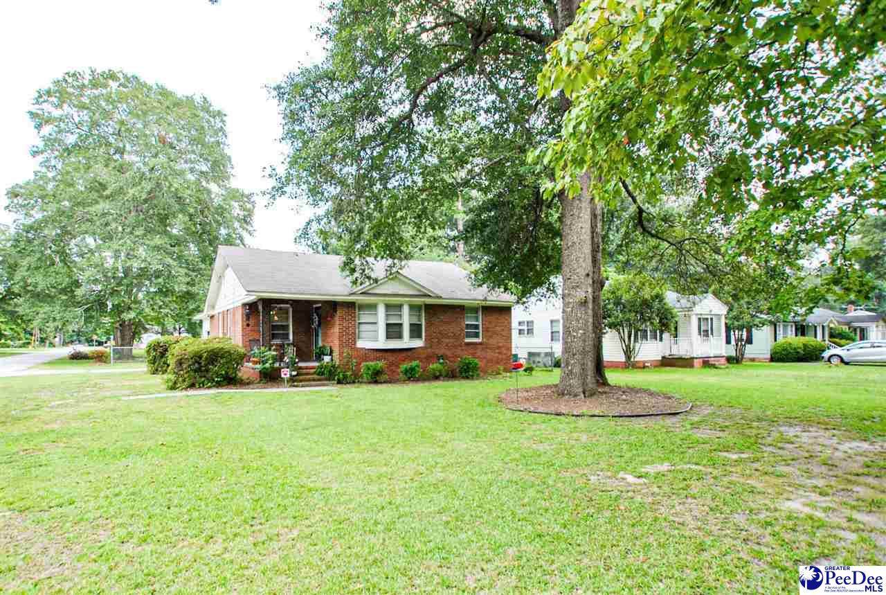 900 Cheraw Dr - Photo 1