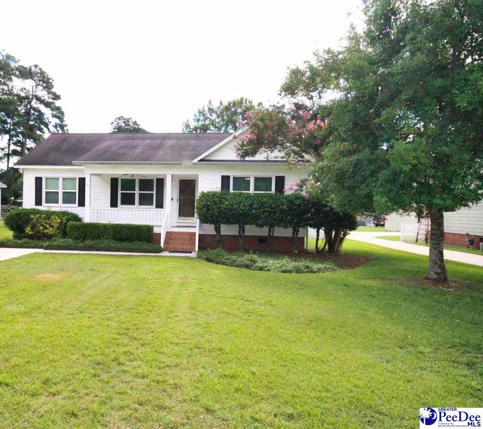 1758 Bellevue Dr - Photo 1