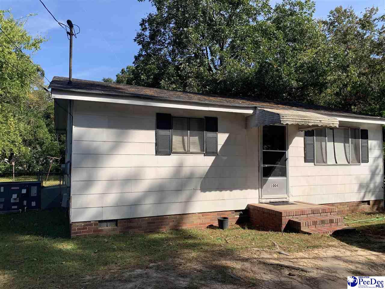 1004 Carolina Avenue - Photo 1