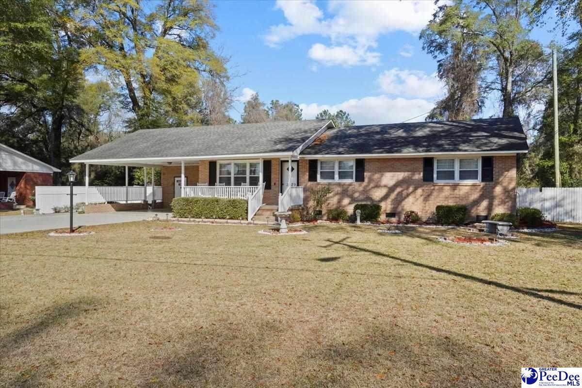 3729 King George Drive - Photo 1