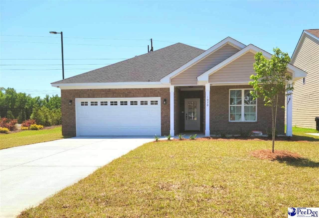 1070 Wessex - Photo 1