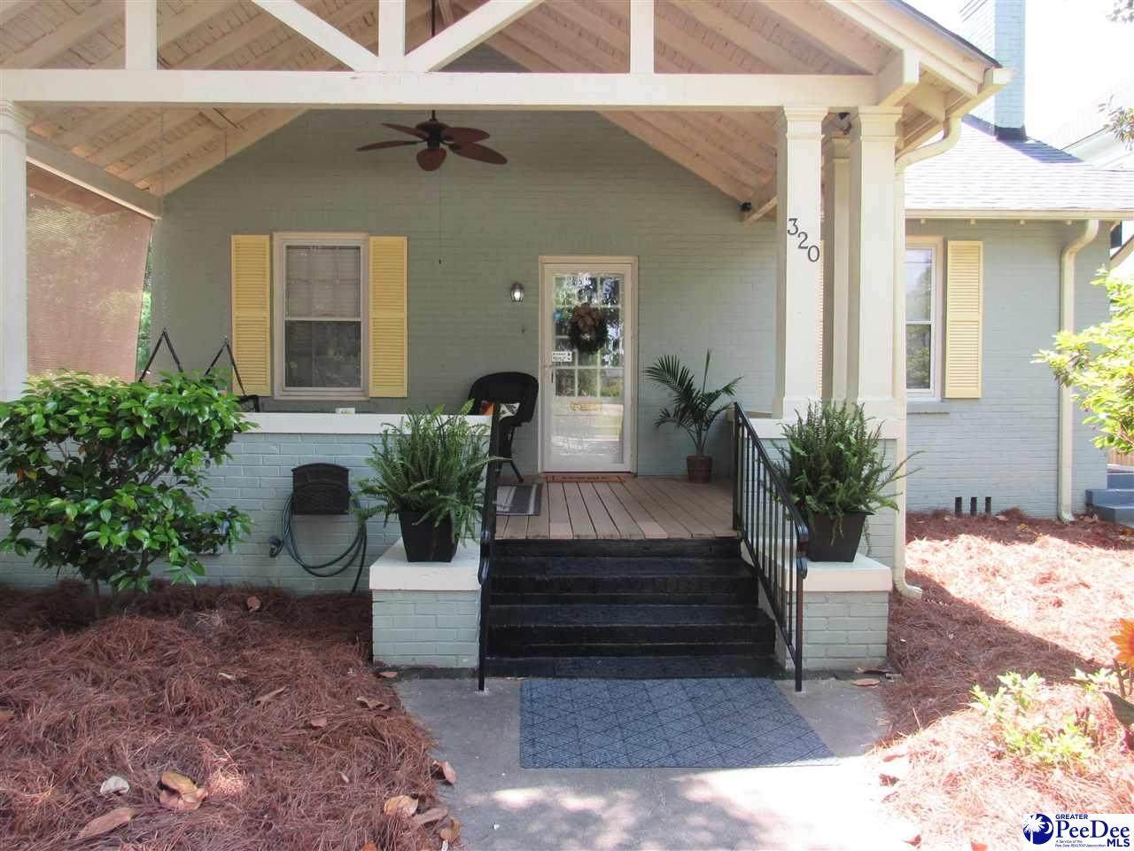 320 Pine Street - Photo 1