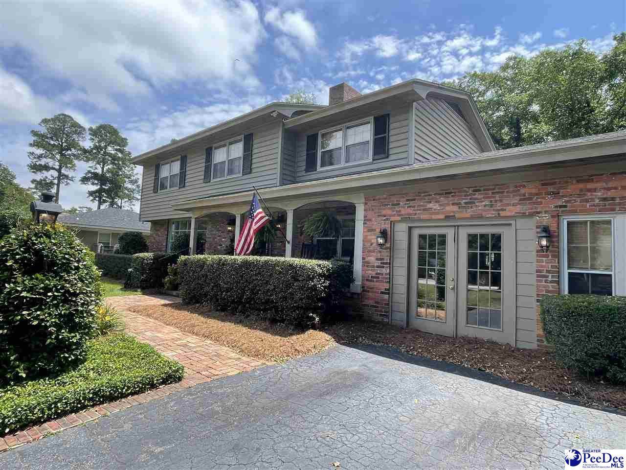 410 Woodvale Drive - Photo 1