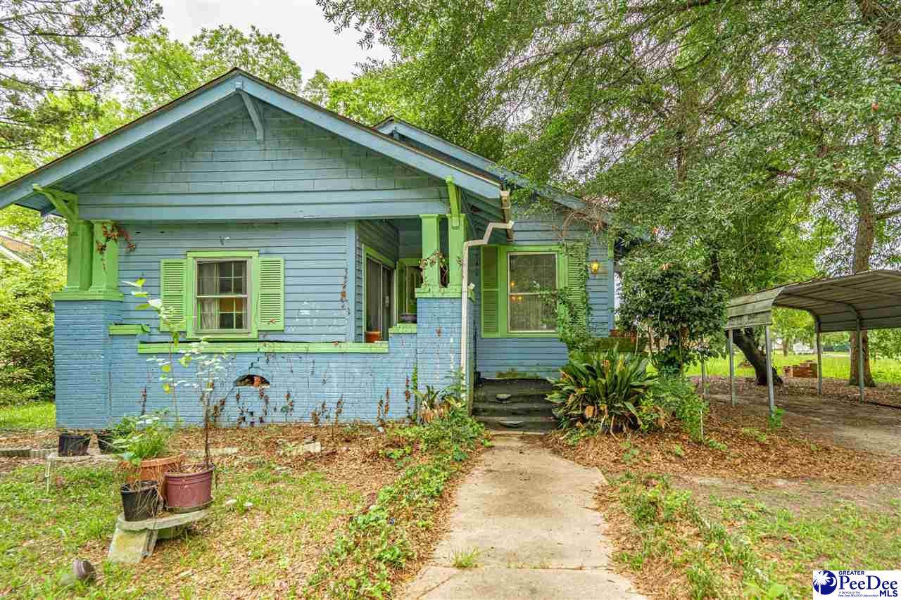 108 Laurel St - Photo 1