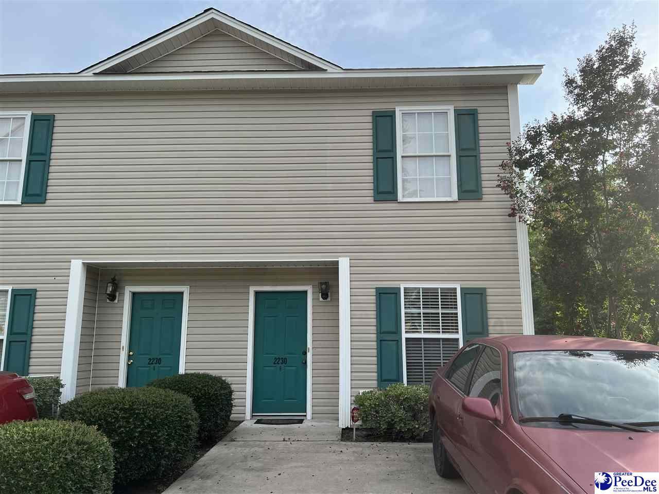 2230 Oakwood - Photo 1