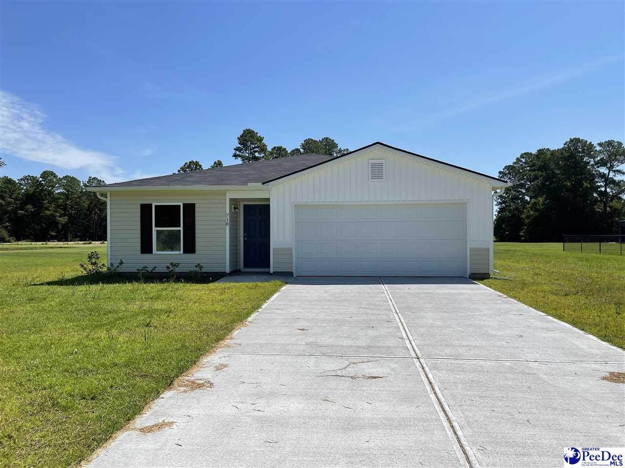 718 Twin Oaks Cir - Photo 1