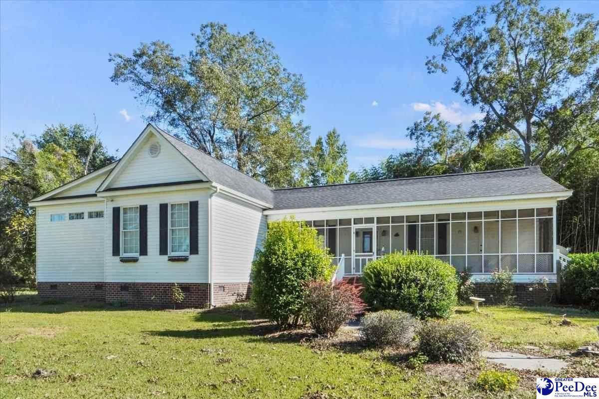 8608 Francis Marion Rd - Photo 1