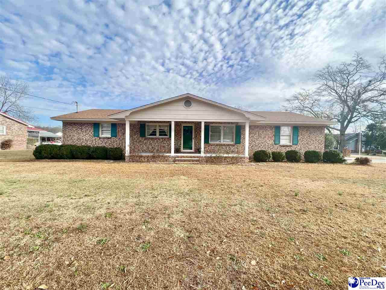482 Anderson Dr - Photo 1