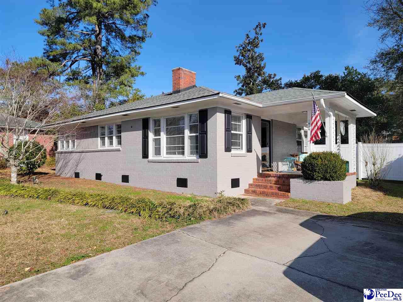 1014 Beverly Dr. - Photo 1