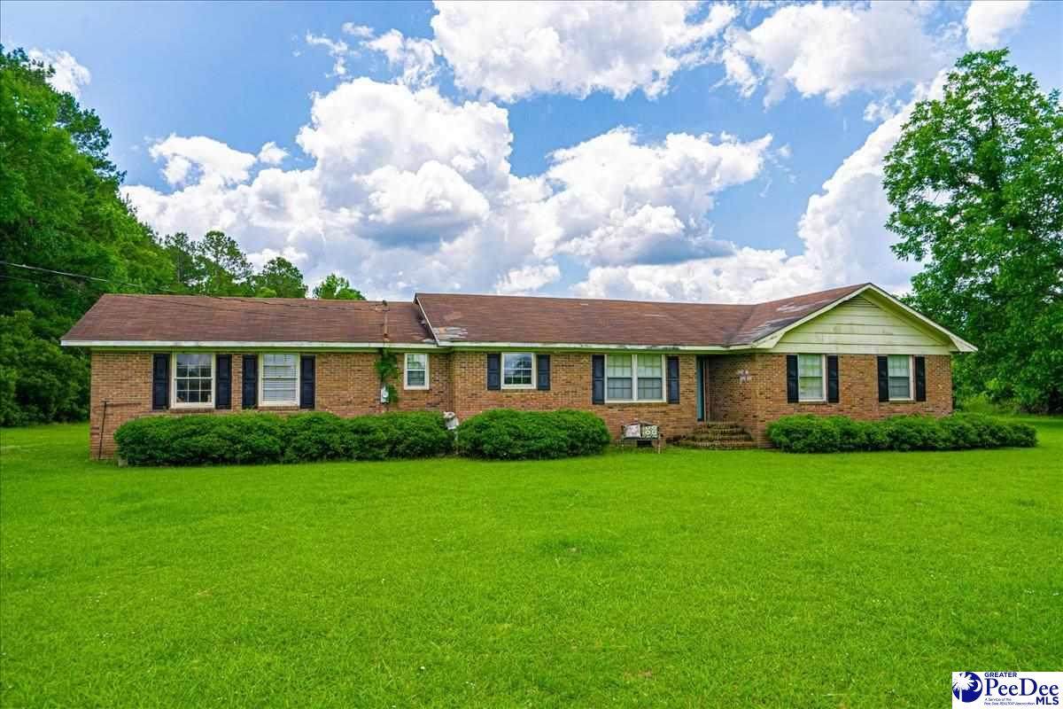 527 Bennett Drive - Photo 1
