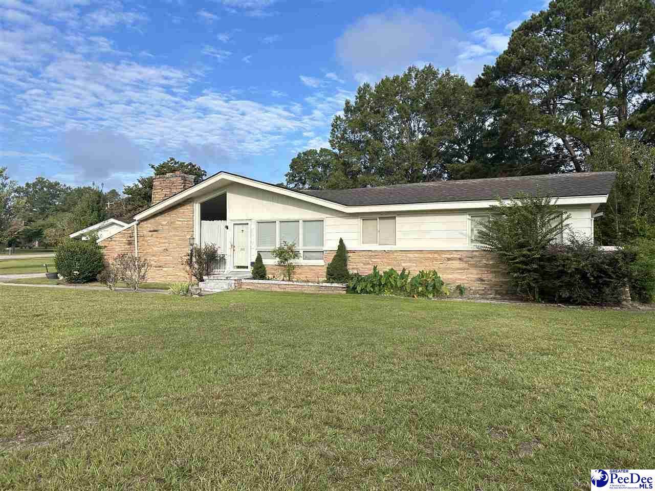 200 Kinney Circle - Photo 1