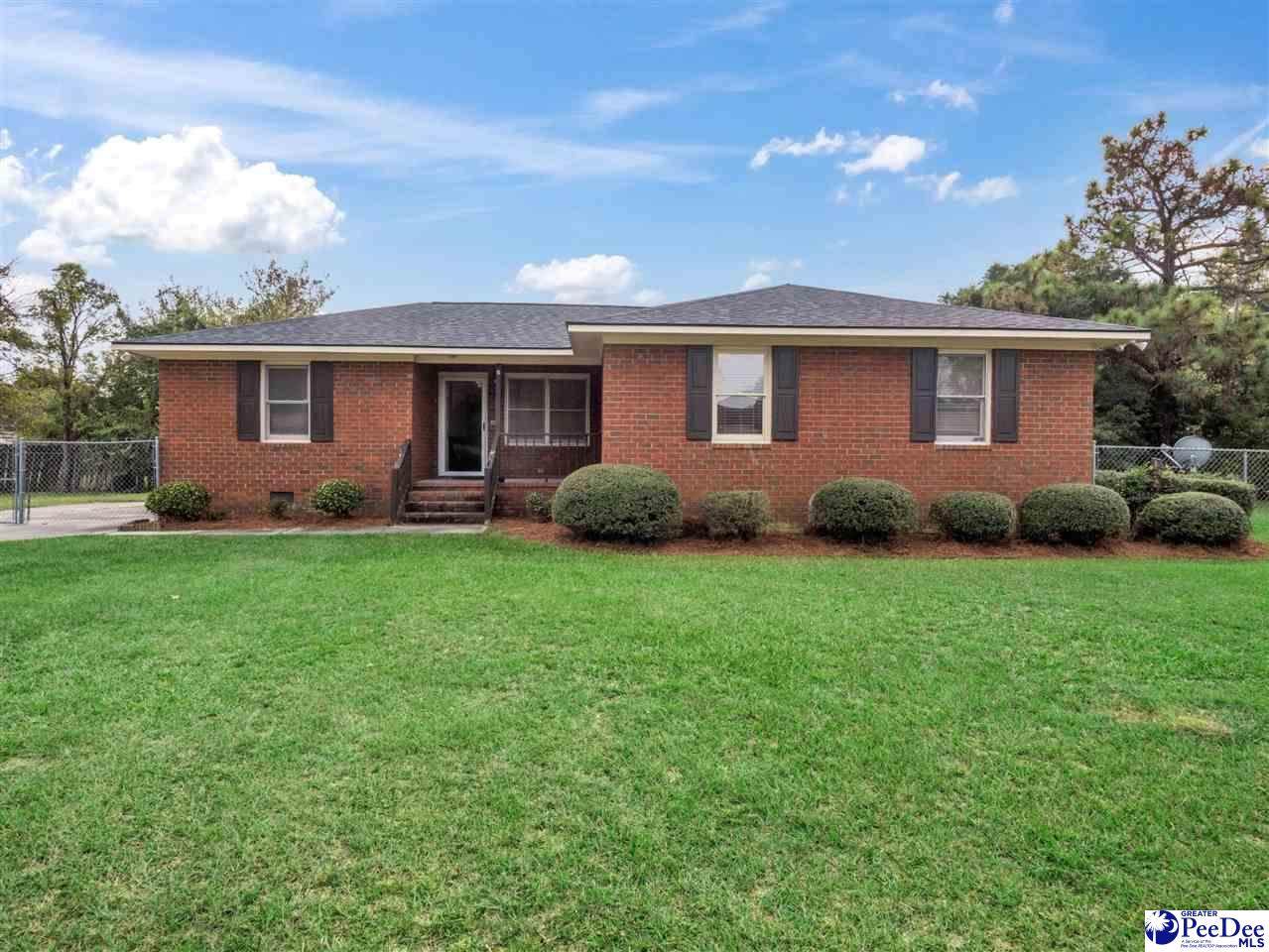 600 Norfolk - Photo 1