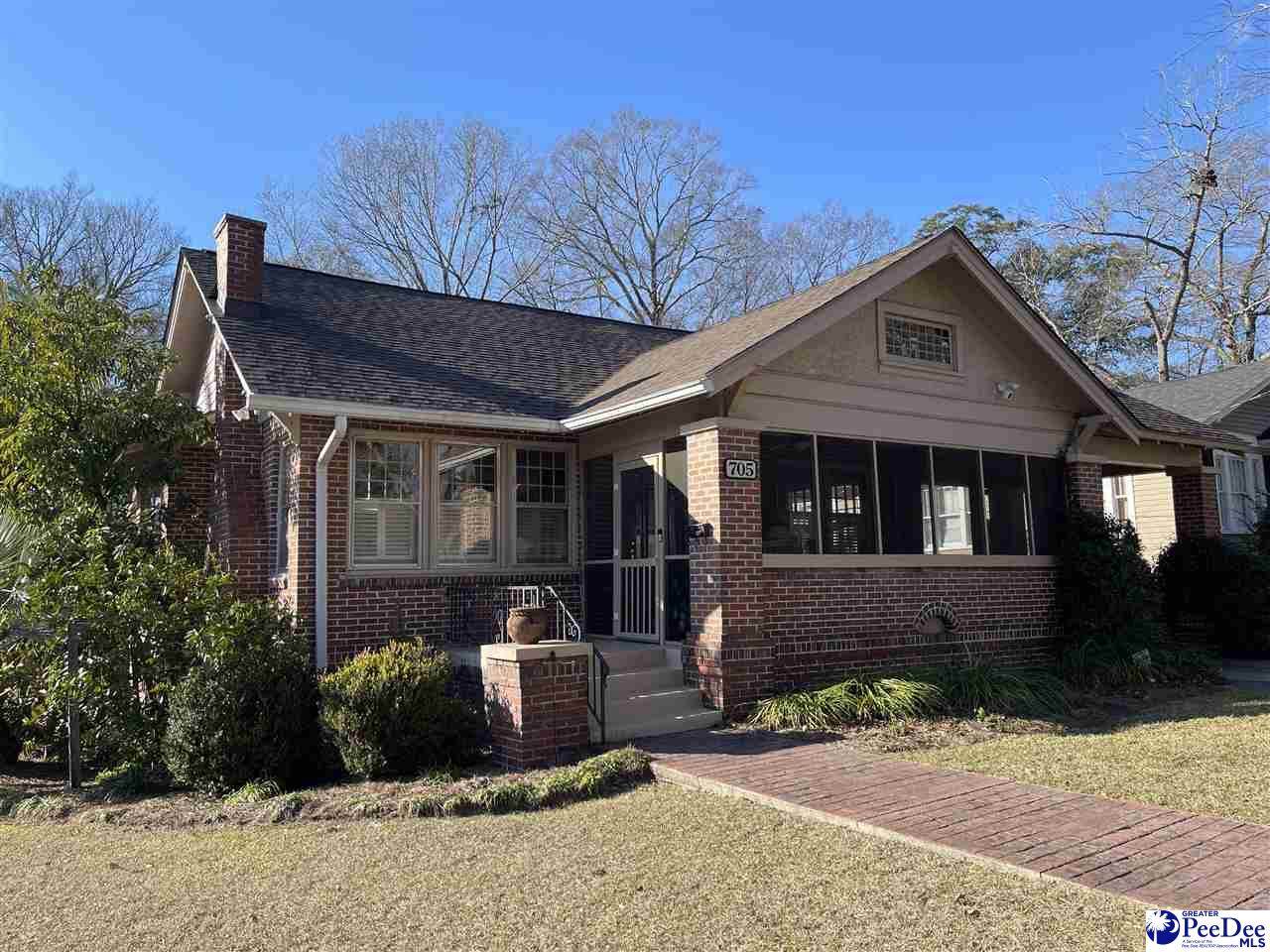 705 Mcqueen St. - Photo 1