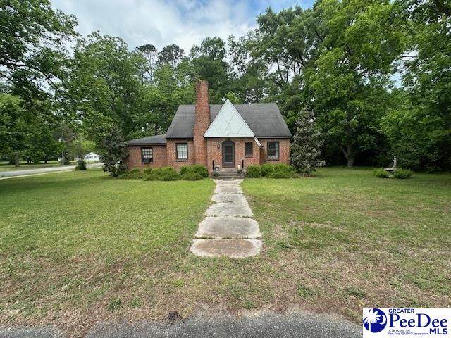 201 Highland Drive - Photo 1