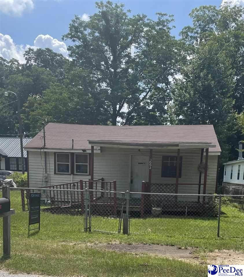 1002 Brand St - Photo 1