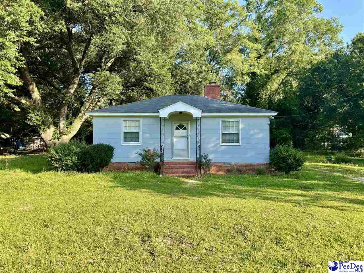 310 S Lee - Photo 1