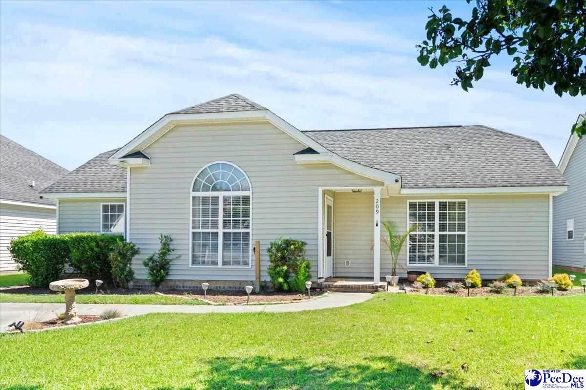 209 Saddle Ct - Photo 1