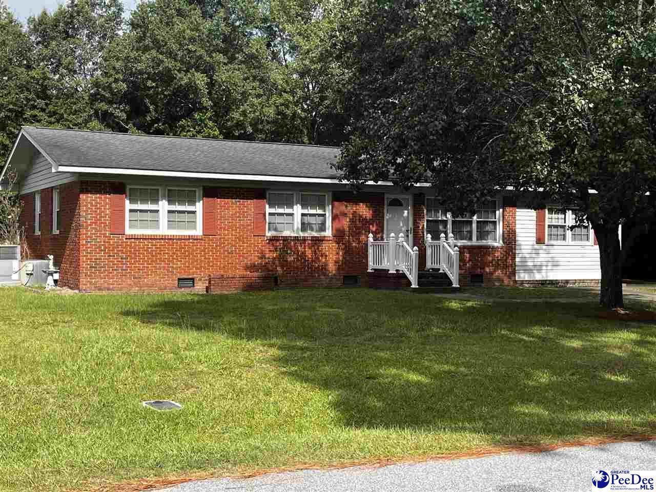 201 Wellington St - Photo 1