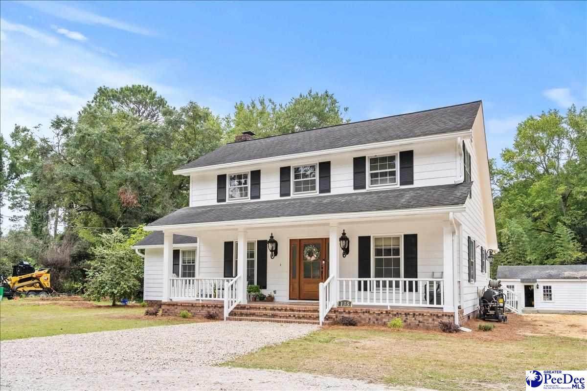 135 Greenway Drive - Photo 1