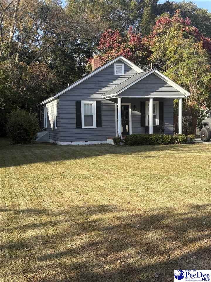 626 College Ave - Photo 1