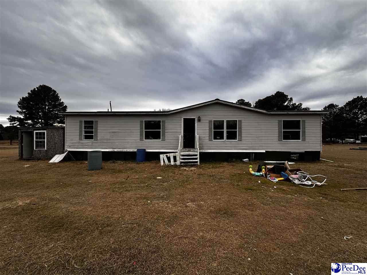 447 Annie Ln - Photo 1