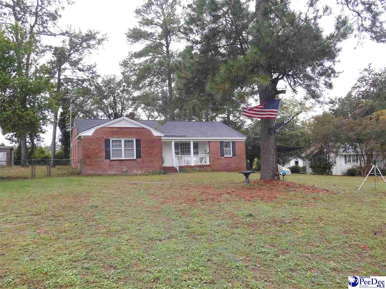 134 Hillcrest - Photo 1