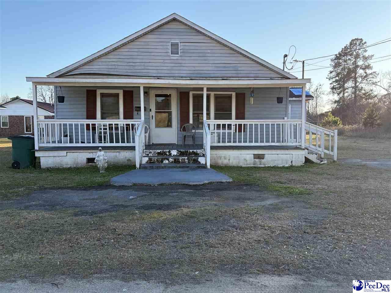 329 Godwin St - Photo 1