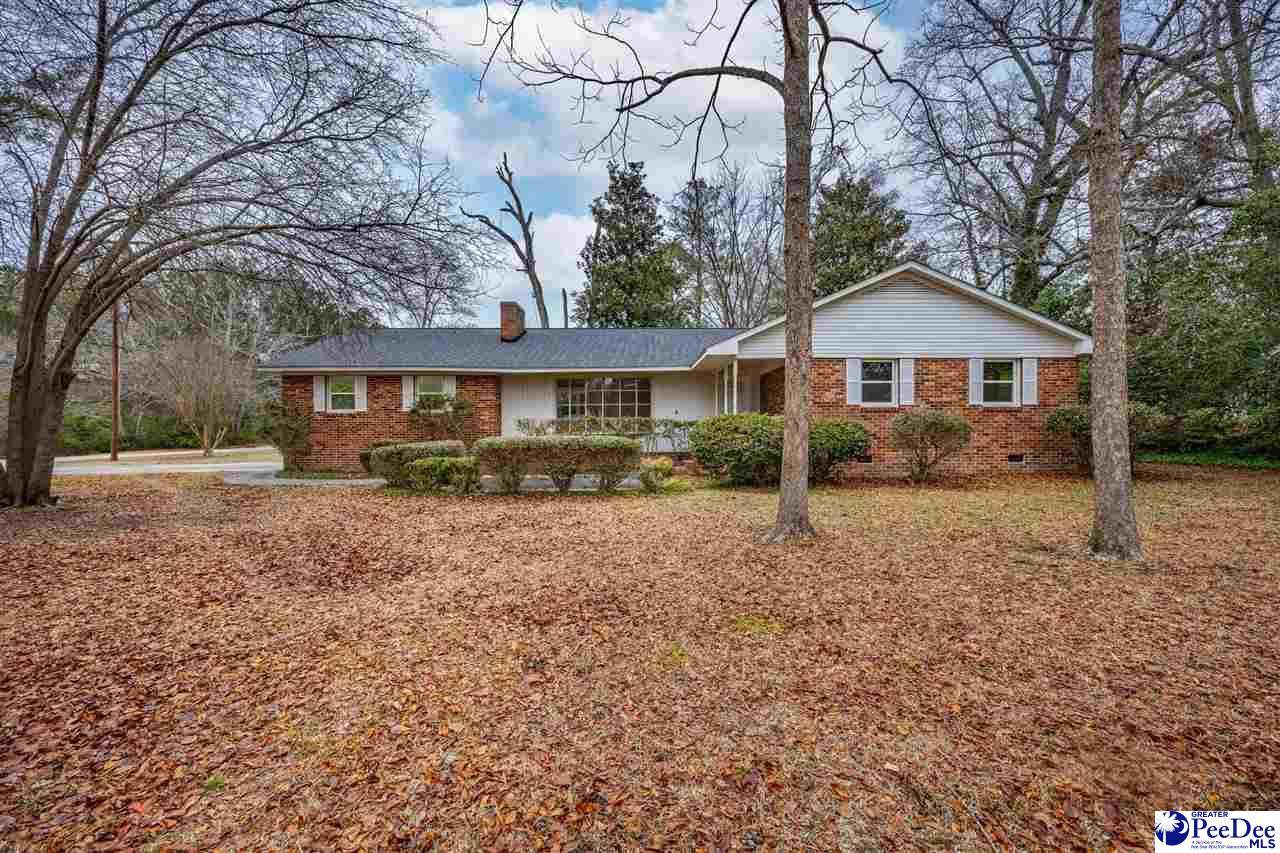 410 Woodland Drive - Photo 1