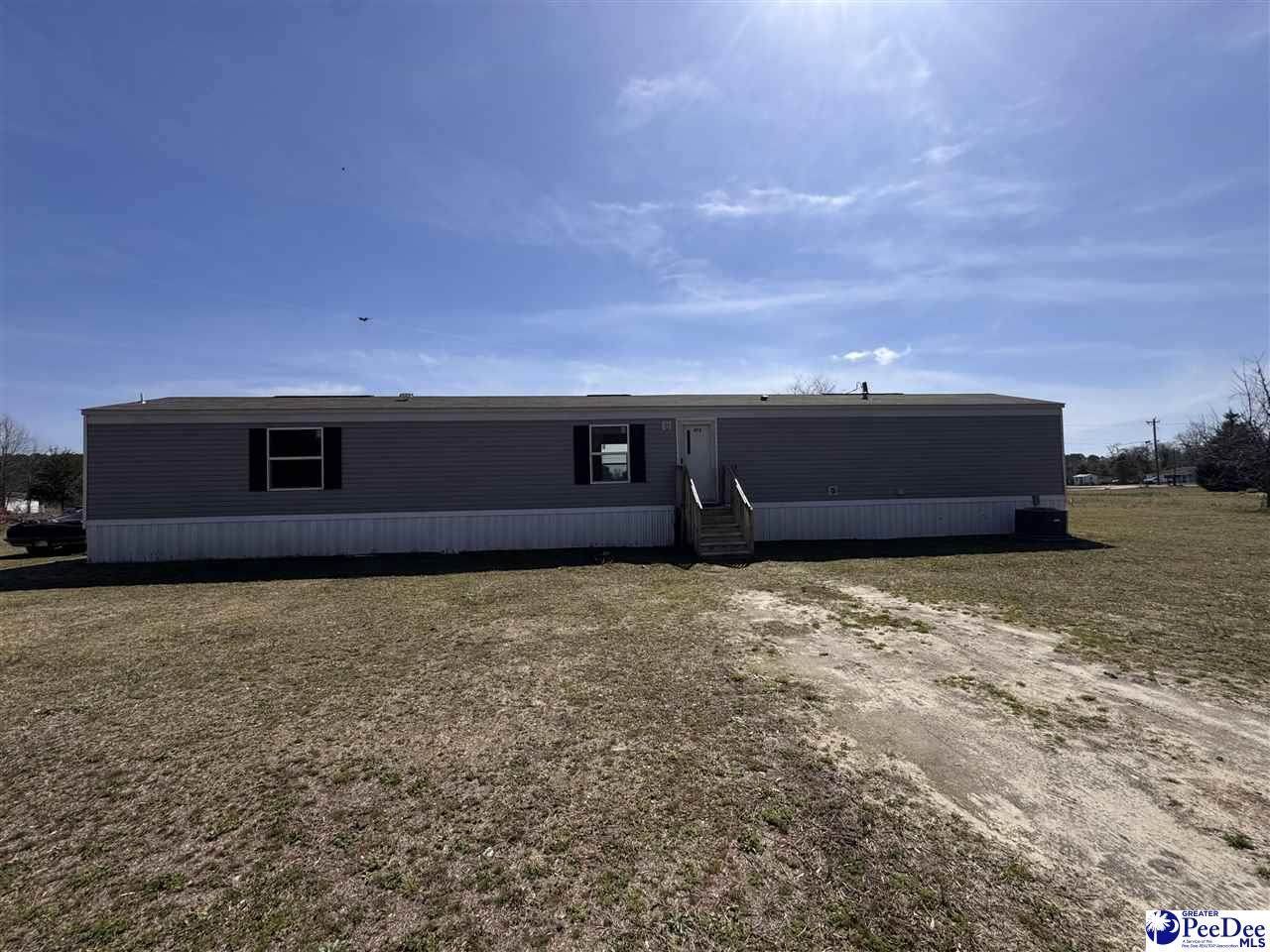472 Lulaways Ct - Photo 1