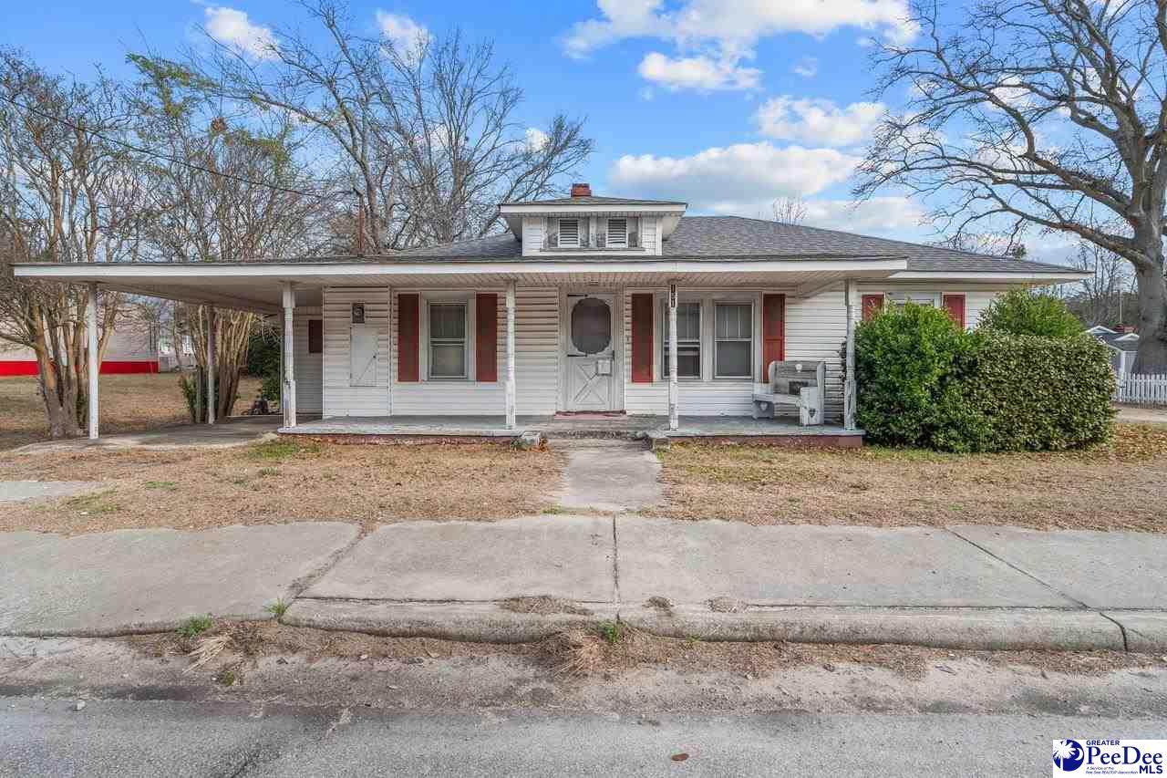 151 E. Pine Ave - Photo 1