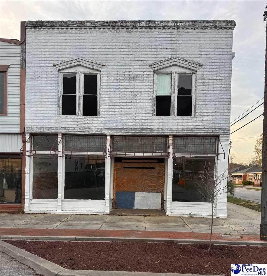 117 Railroad Avenue - Photo 1