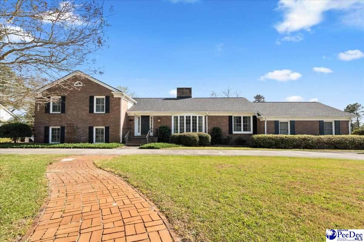 482 Country Club Dr. - Photo 1