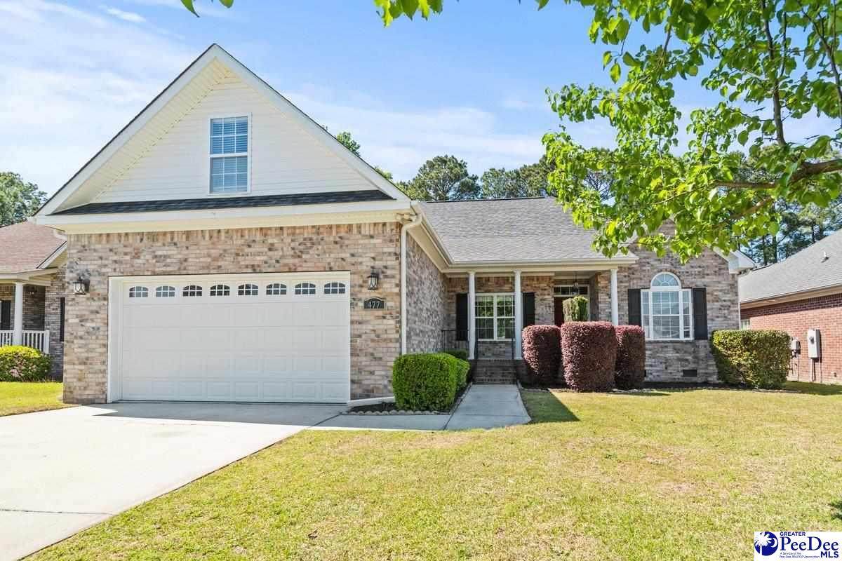 477 Cove Pointe Dr - Photo 1