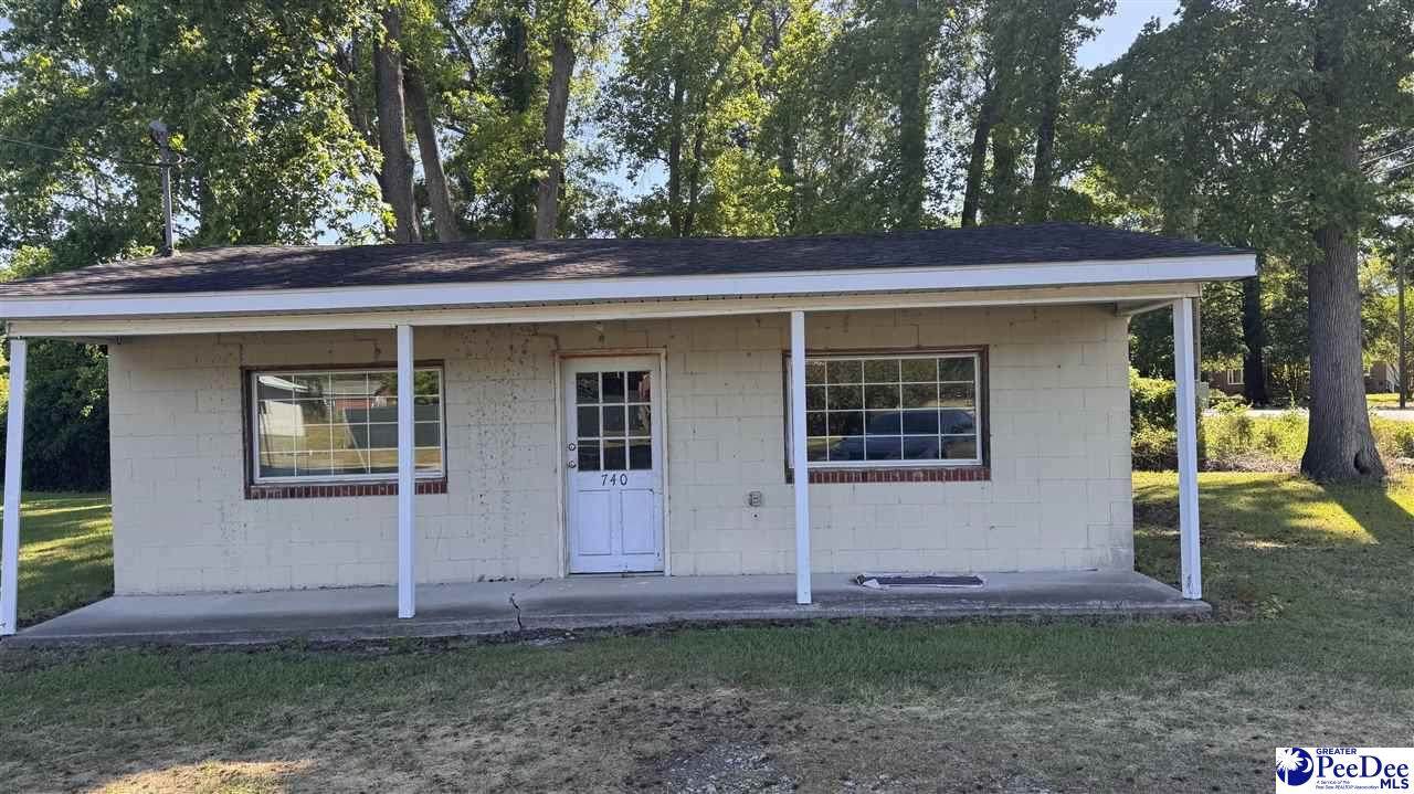 740 Watson St - Photo 1
