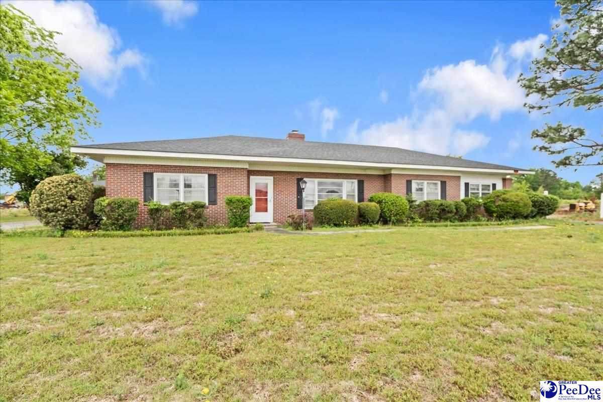1101 Timmonsville Hwy - Photo 1