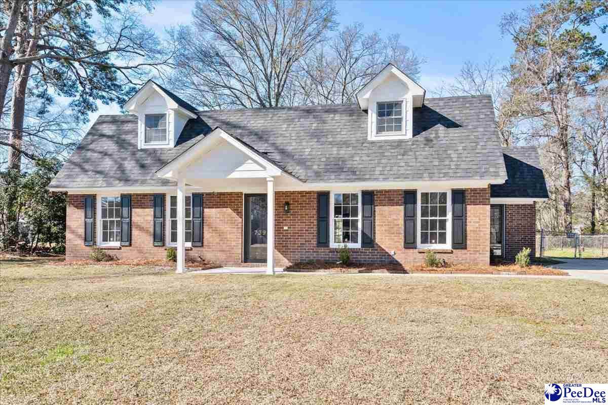 739 Harriett Dr - Photo 1