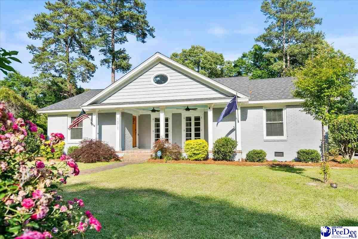 1010 Wentworth Dr. - Photo 1