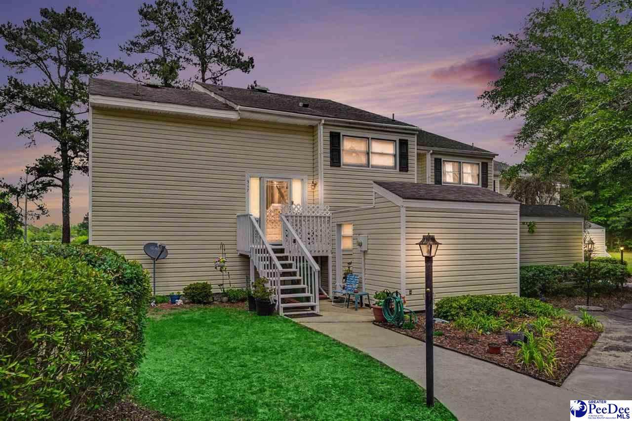 317 Lakeview Dr - Photo 1