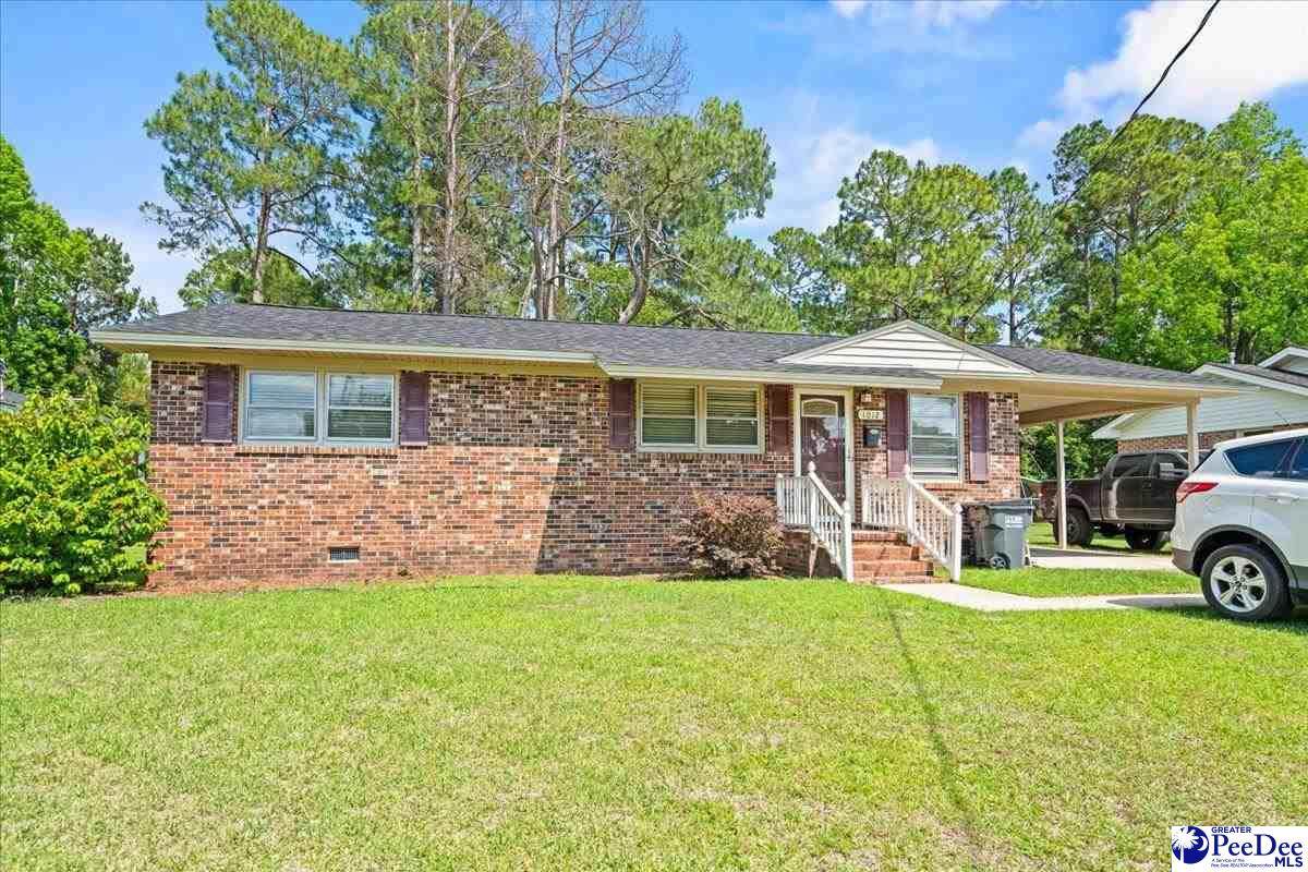 1012 Poplar St - Photo 1