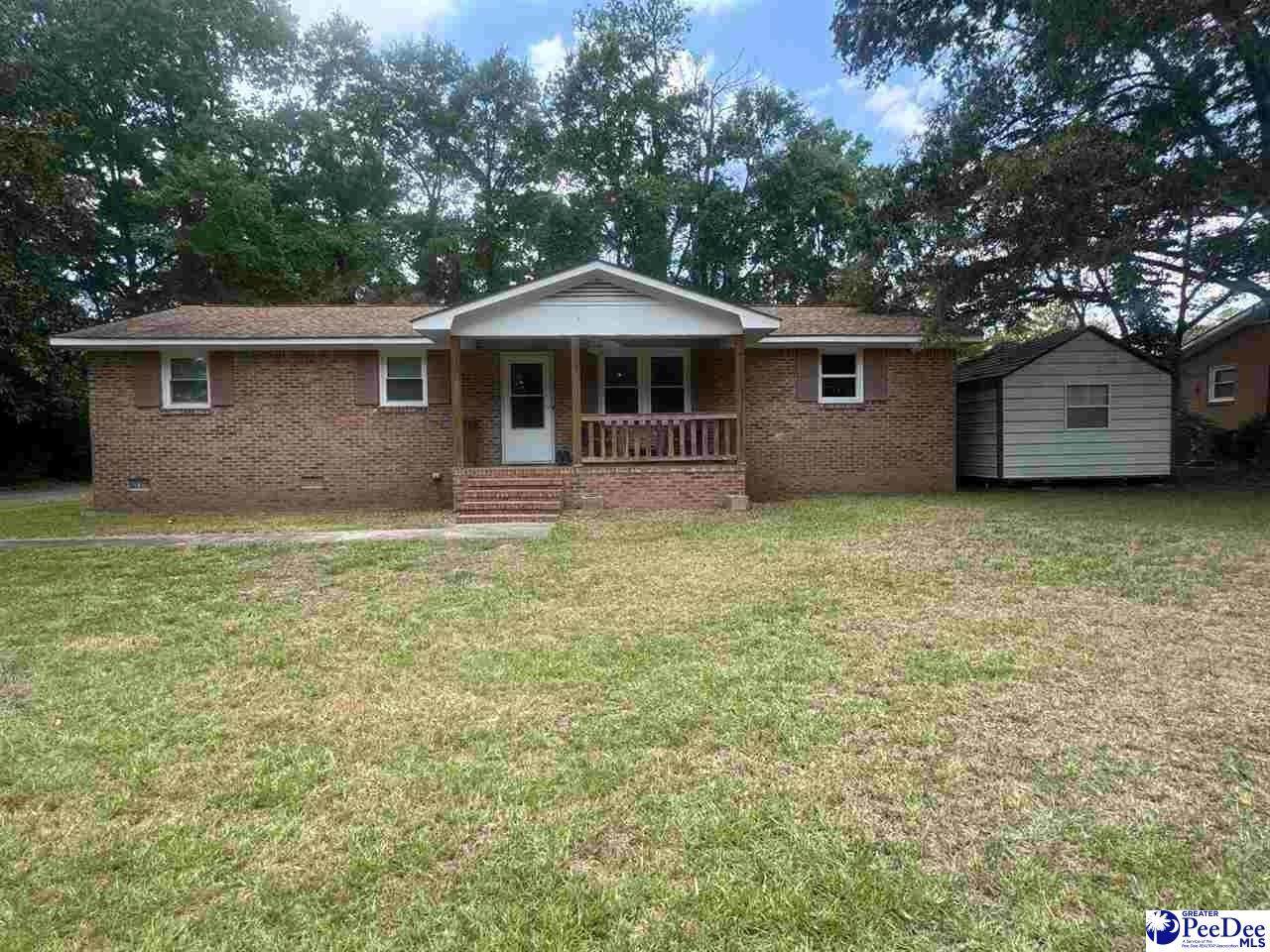 215 South Pine Street - Photo 1