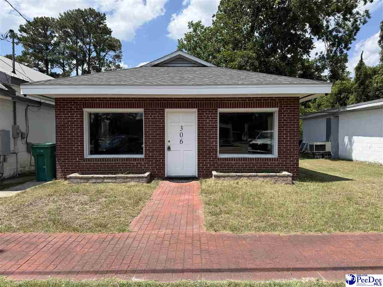 306 Broad Street - Photo 1