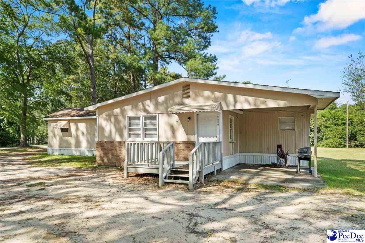 2805 Redwood Dr. - Photo 1
