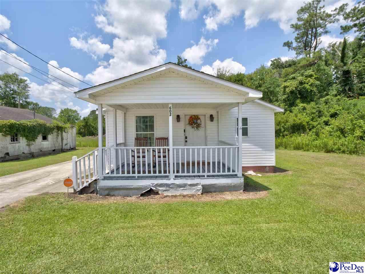 602 Jones Ave - Photo 1