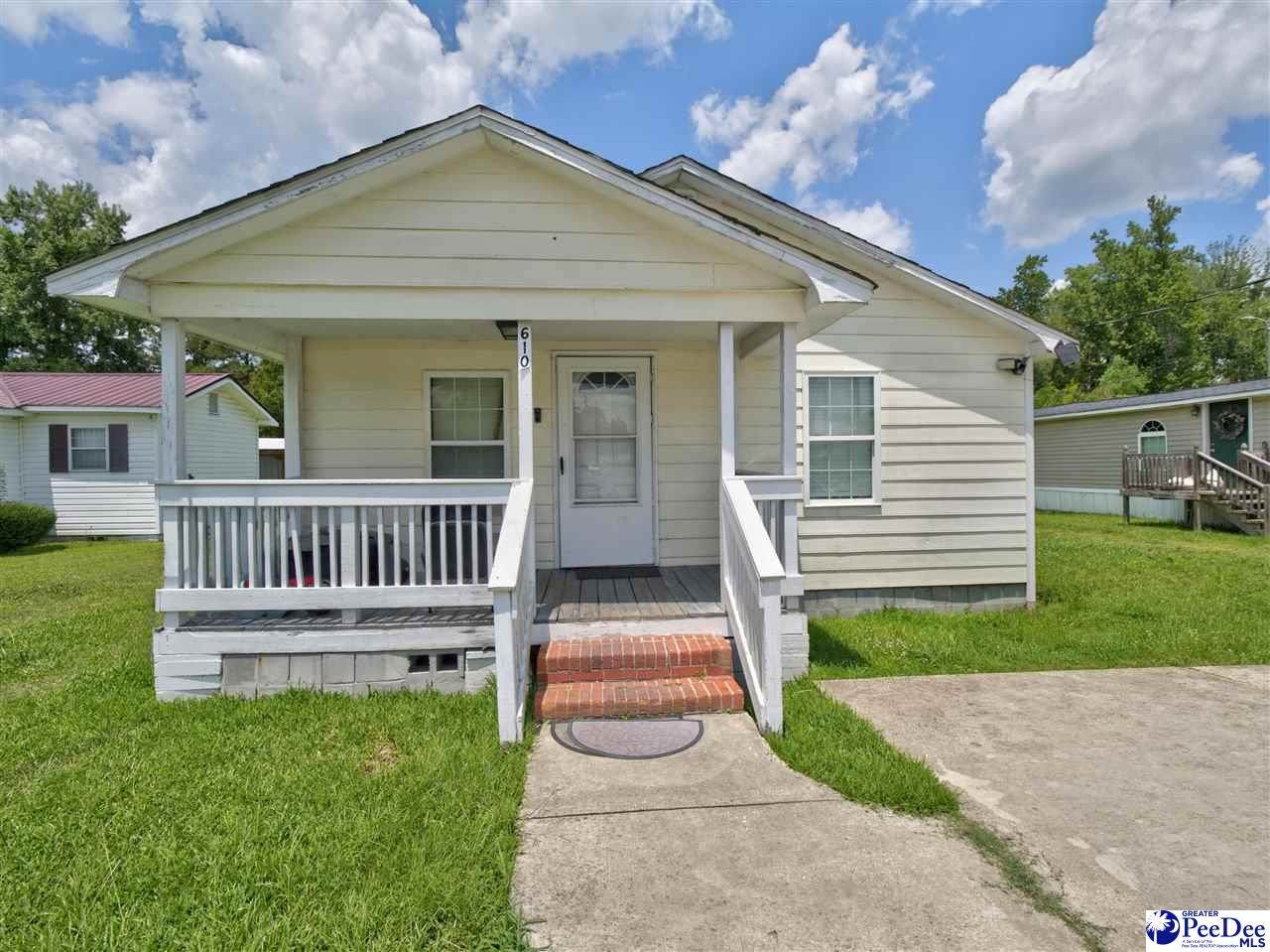 610 Jones Ave - Photo 1