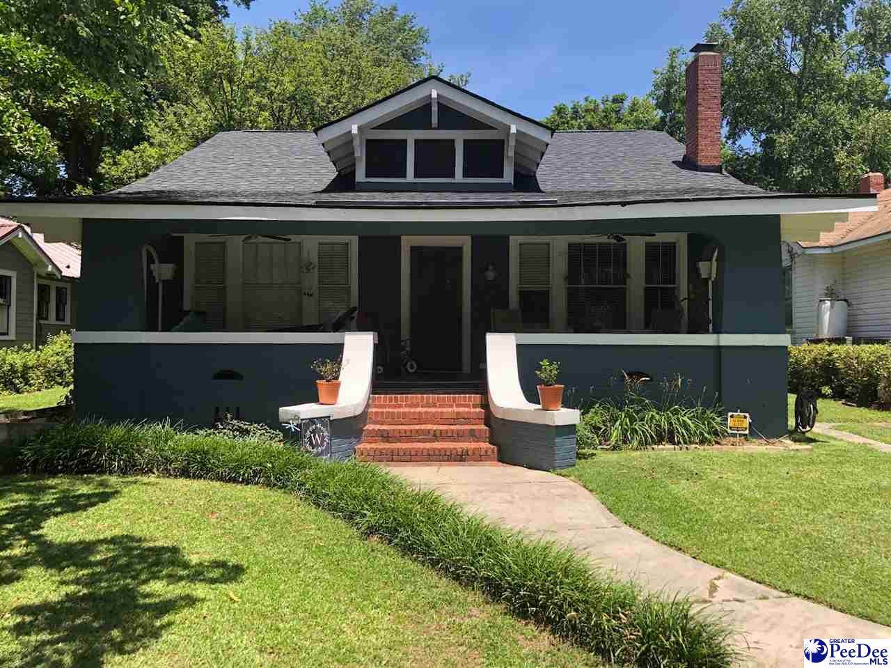 309 Parkview - Photo 1