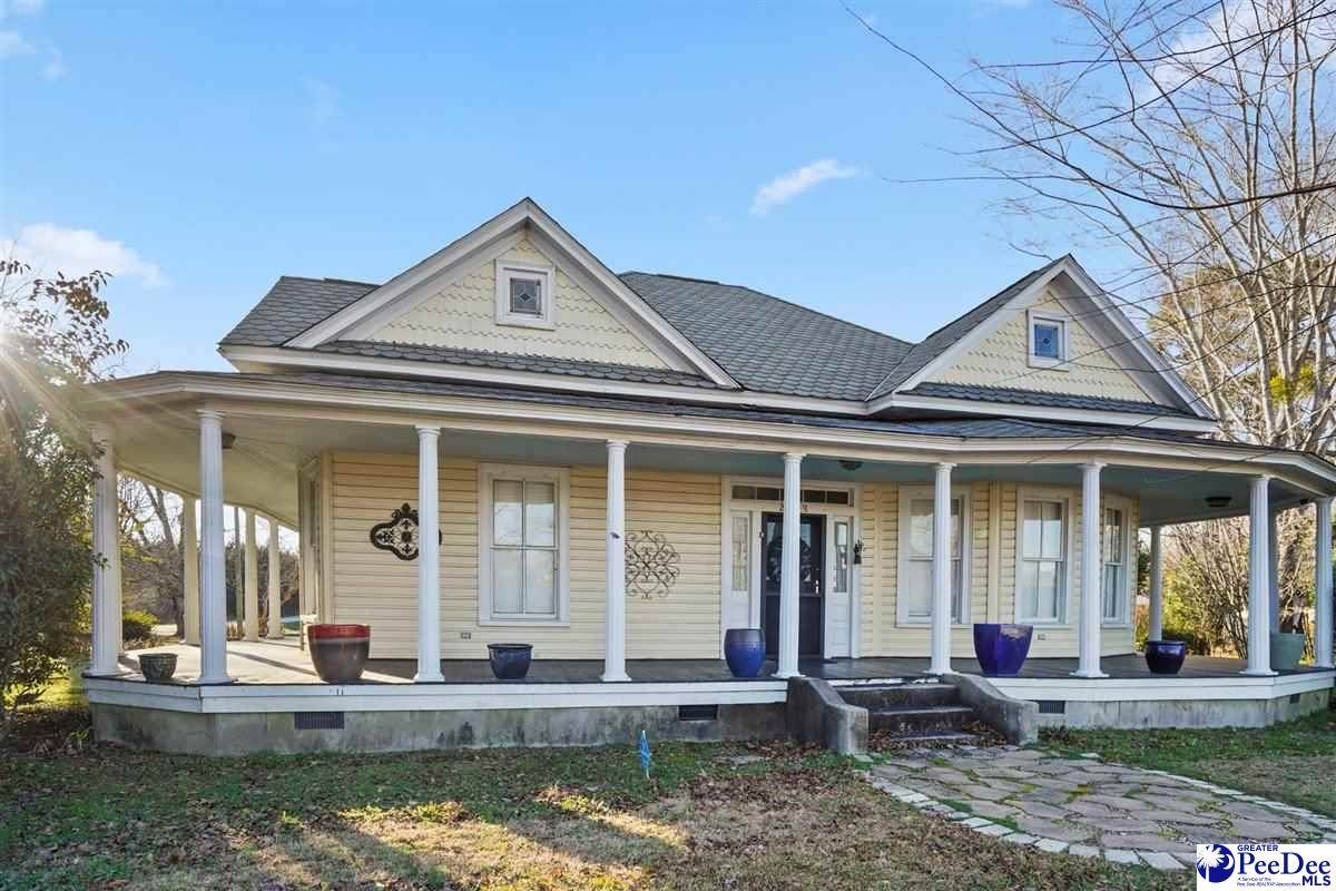 2858 Creek Rd - Photo 1